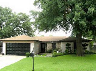 1621 Terrace St, Arlington, TX 76012