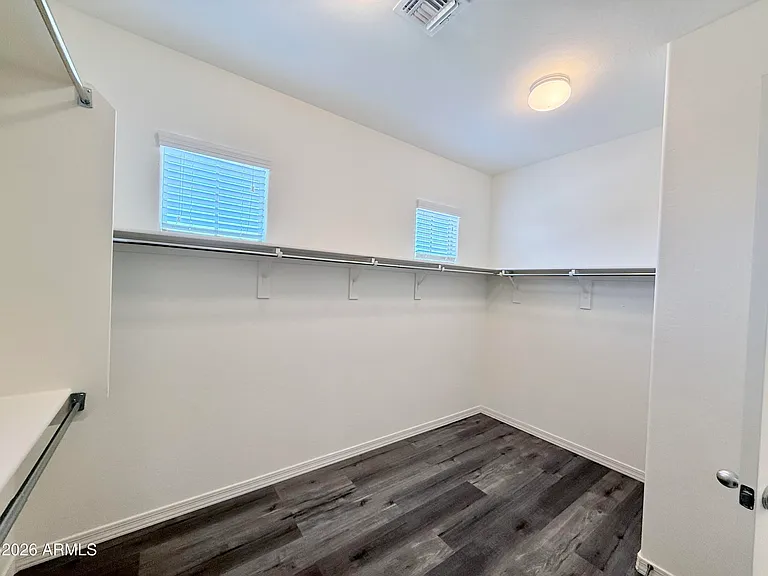 4722 E Tremaine Ave — Photo 33