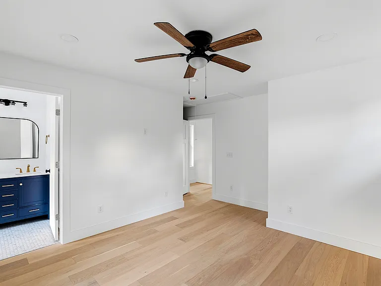 10 Stoner Rd — Photo 10