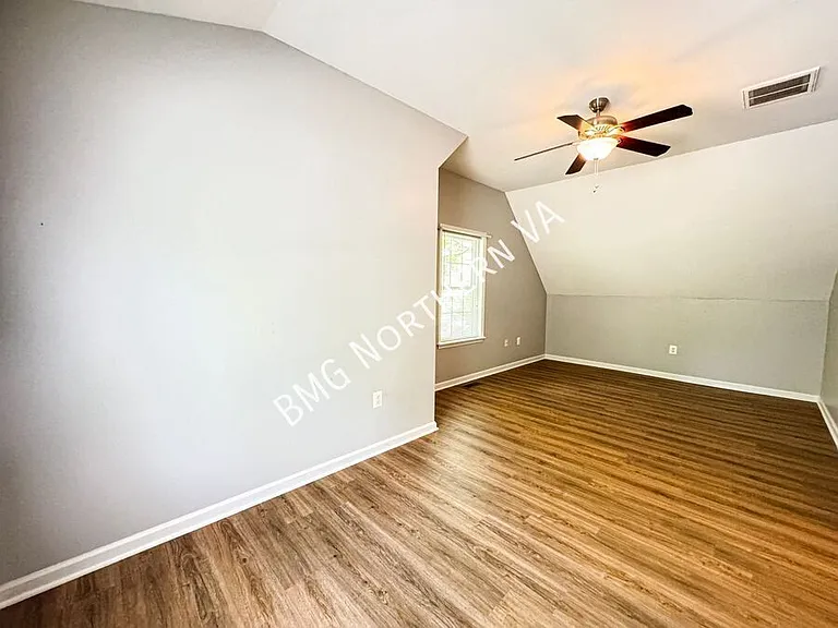 240 Norman Rd — Photo 17