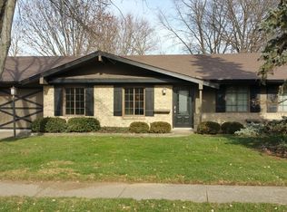 345 Winding Way, Carmel, IN