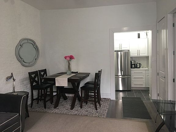 2nd image of 7 W 82nd St #3