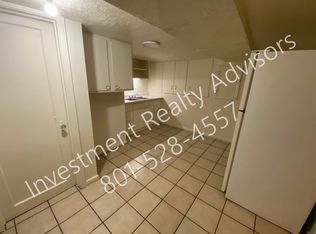 587 N Main St, Tooele, UT 84074