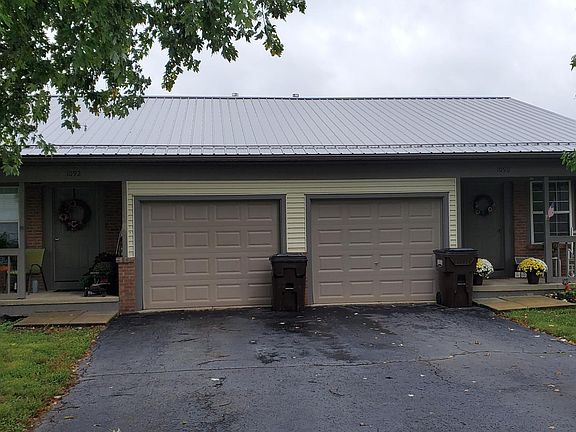 2nd image of 1090 Ann Ln
