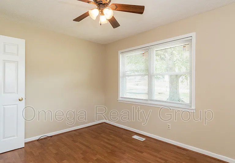 2600 Fitzgerald Rd — Photo 28