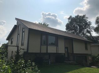 5107 Home Ave, McHenry, IL 60050