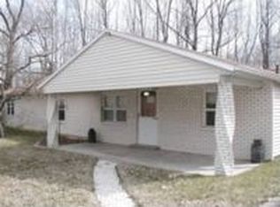 110 Ruble Dr, Murphysboro, IL 62966