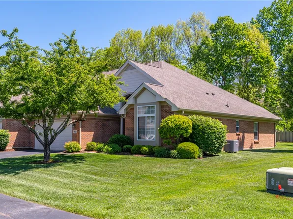 1105 Napa Rdg, Dayton, OH 45458