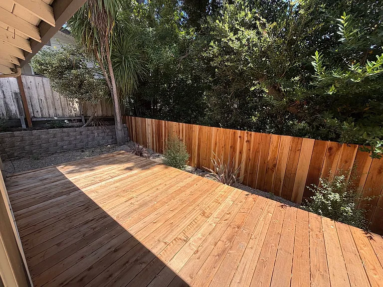 2083 Donald Dr — Photo 11
