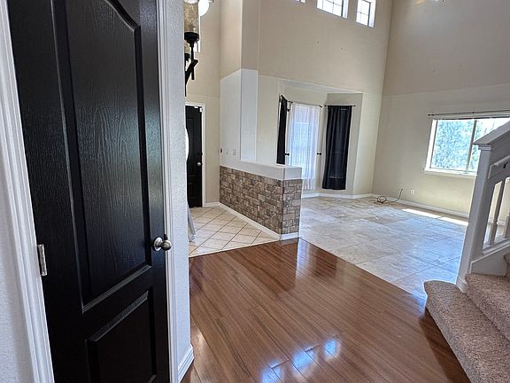 3rd image of 12801 Tierra Karla Dr