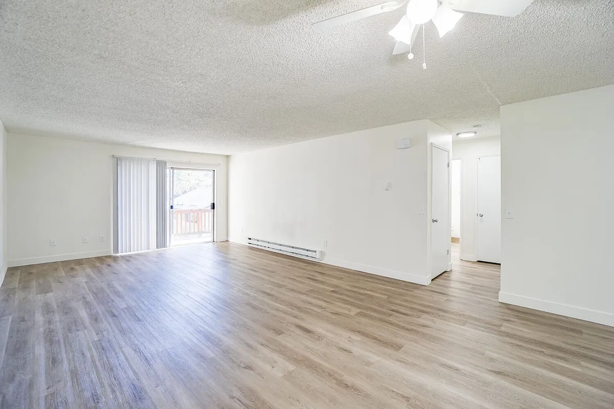 Building Photo - Charwin Court Apartments
