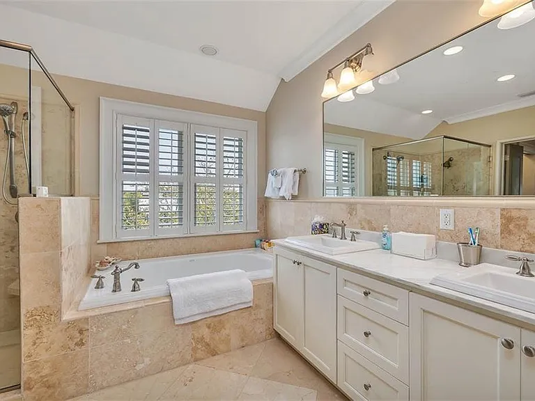 17 Sea Oats Ln — Photo 11