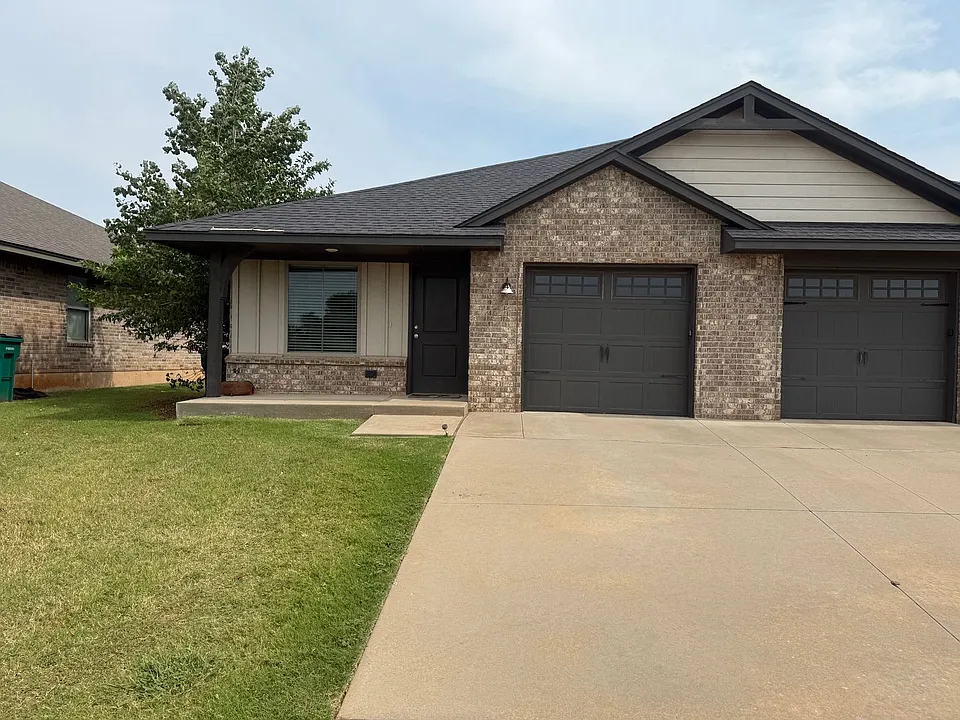 417 Summit Ridge Dr