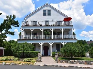 2 Harbor Ln #102, New Rochelle, NY 10805