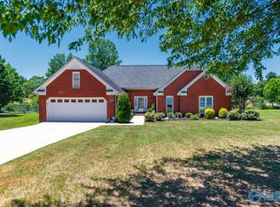427 Bethel Cir, Hartselle, AL 35640