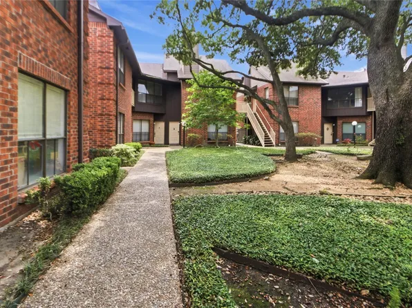 3100 Walnut Bend Ln APT 124, Houston, TX 77042