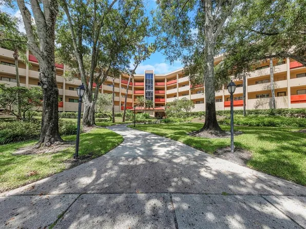 3076 Eastland Blvd Unit 111, Clearwater, FL 33761