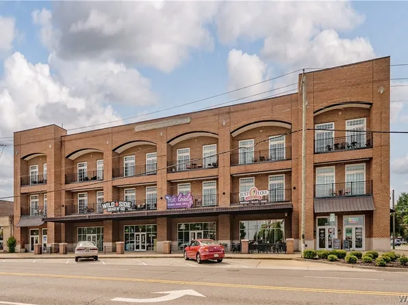 2529 University Blvd #10, Tuscaloosa, AL 35401