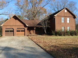 1122 Windy Ridge Rd, West Point, MS 39773