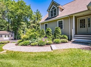 5 Hidden Creek Dr, Scarborough, ME 04074