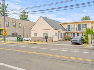 2001 SE Oak Grove Blvd, Portland, OR 97267