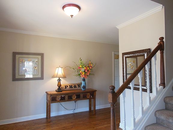 2nd image of 730 Autumn Winds Dr