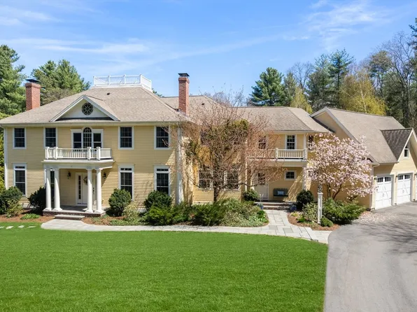 58 Pine St, Dover, MA 02030