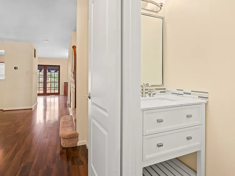 26 Wessex Ct — Photo 9