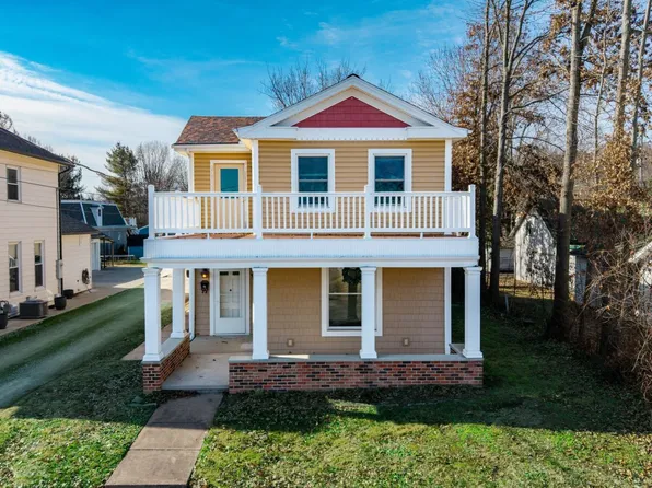 15 Vine St, Gallipolis, OH 45631