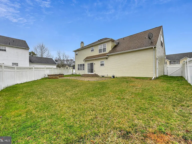 141 Quiet Rd — Photo 25