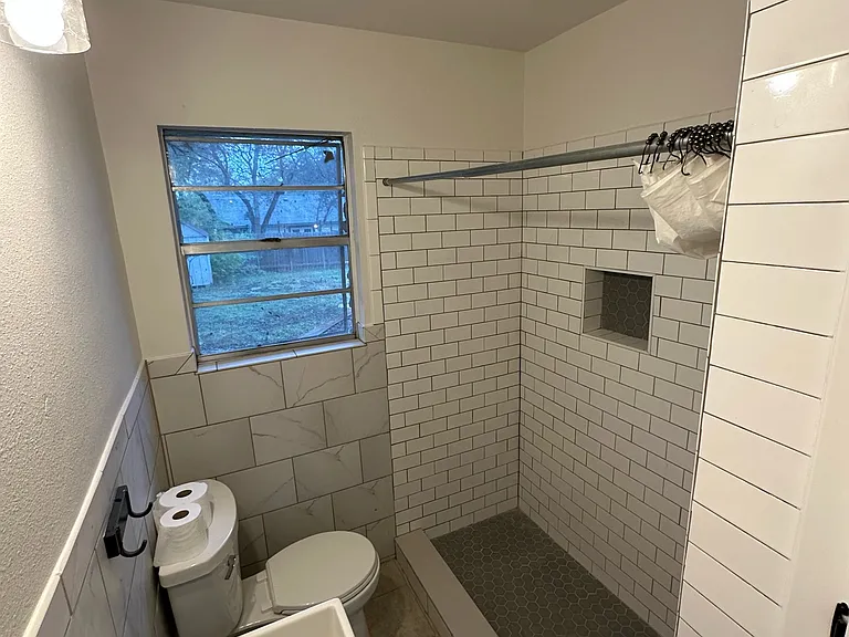 3206 Bruce Dr #B — Photo 6