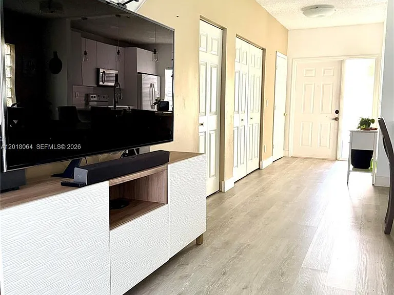 16213 Emerald Cove Rd — Photo 8