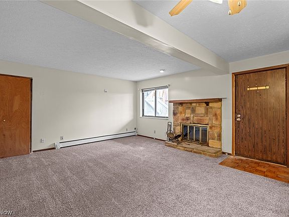 4th image of 515 Meredith Ln APT 2A
