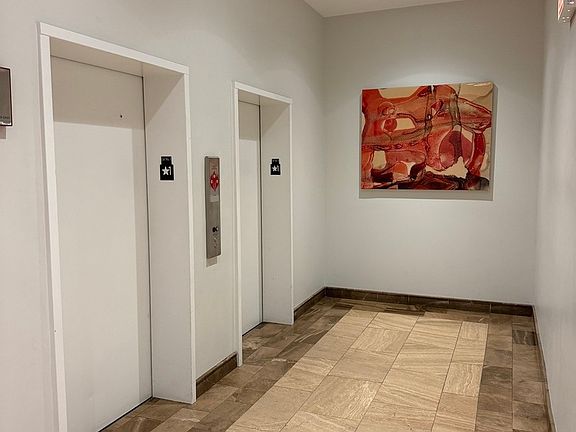 5th image of 725 N Aberdeen St APT 209