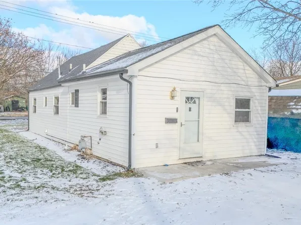 3487 Rhode Island Ave, Niagara Falls, NY 14305