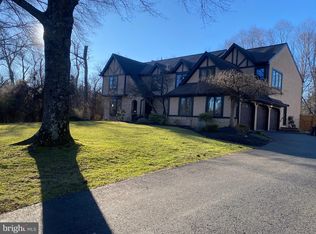 7 Registry Rd, Lawrence Township, NJ 08648