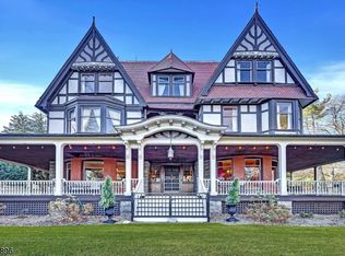 30 N Mountain Ave, Montclair, NJ 07042