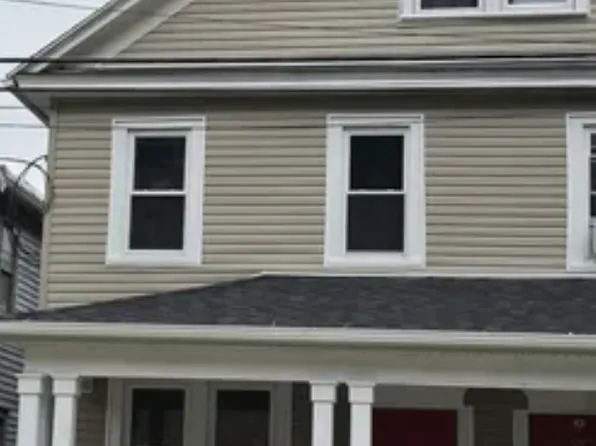 166 E Main St, Glen Lyon, PA 18617