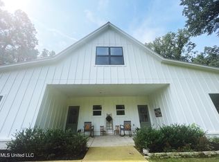 13371 Strickland Rd, Byhalia, MS 38611