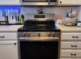 326 Wright St APT 101, Lakewood, CO 80228