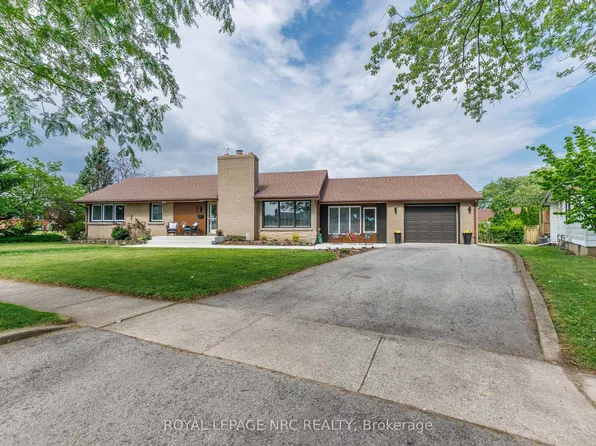 24 Munro St, Thorold, ON L2V 2V8