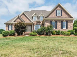 6809 Polo Farms Dr, Summerfield, NC 27358