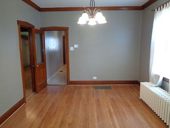 5th image of 1437 S Lombard Ave