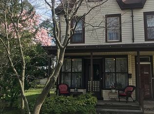 802 Cinnaminson Ave, Palmyra, NJ 08065
