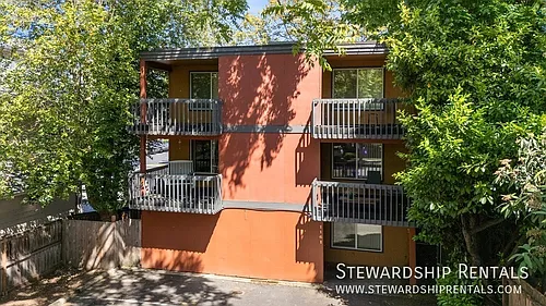 1161 Mill St Photo 1