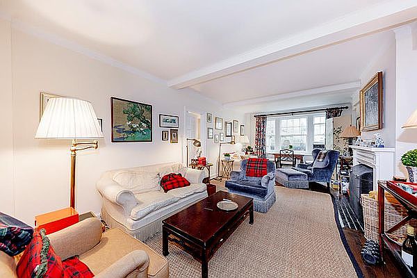 1st image of 47 E 64th St #7B