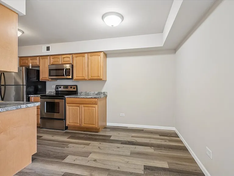 920 Casey Ct #5 — Photo 4
