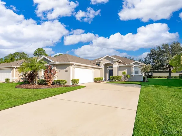 104 McGill Cir, Daytona Beach, FL 32124