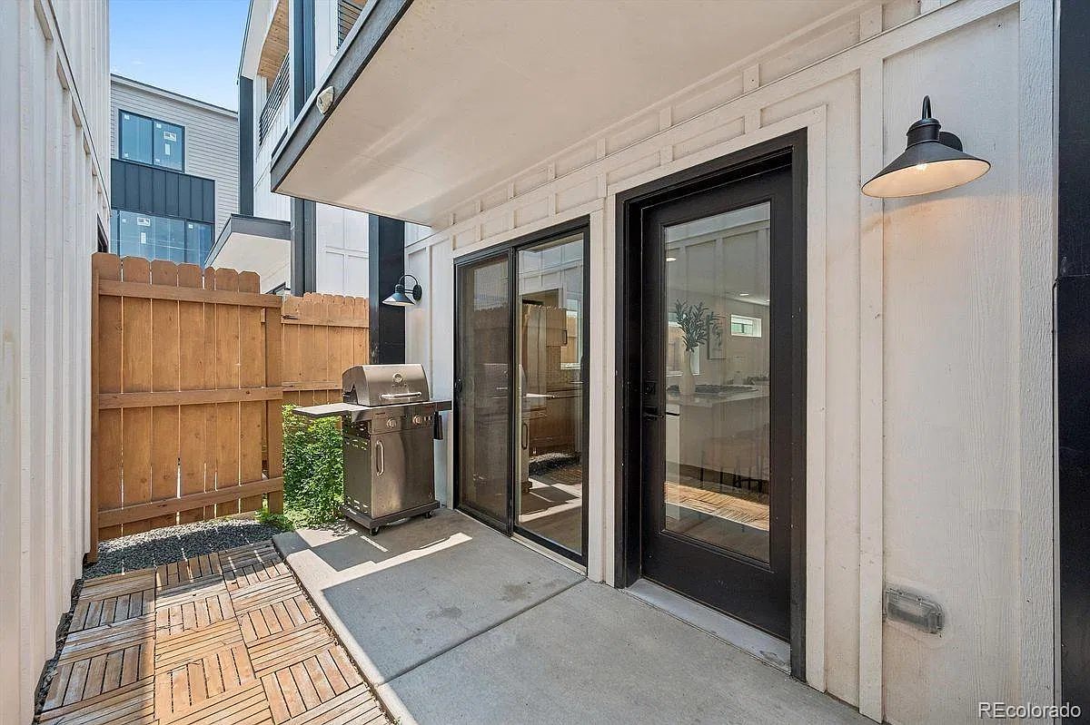 3 bed, 1771 sqft, $3,300 — Photo 4