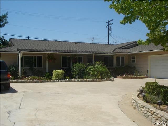 1st image of 543 Crooked Arrow Dr